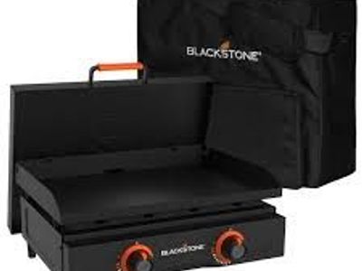 Blackstone 22” Griddle with Hard Cover and Carry Bag Bundle 1934203 #106182
