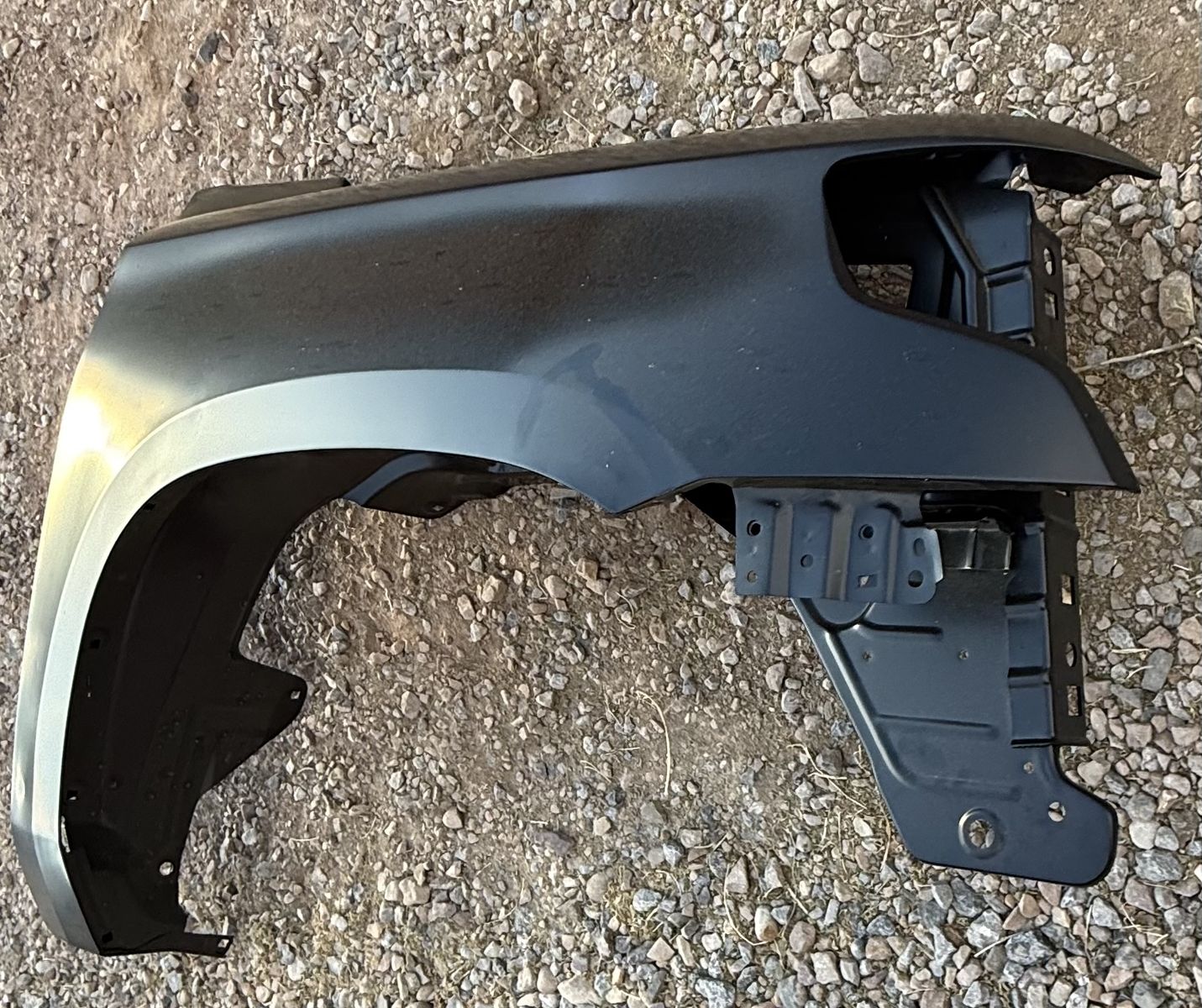 Main image 3