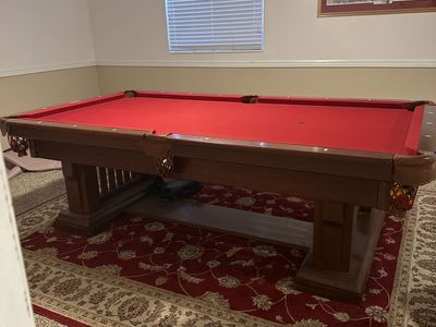 8’ Professional Pool Table