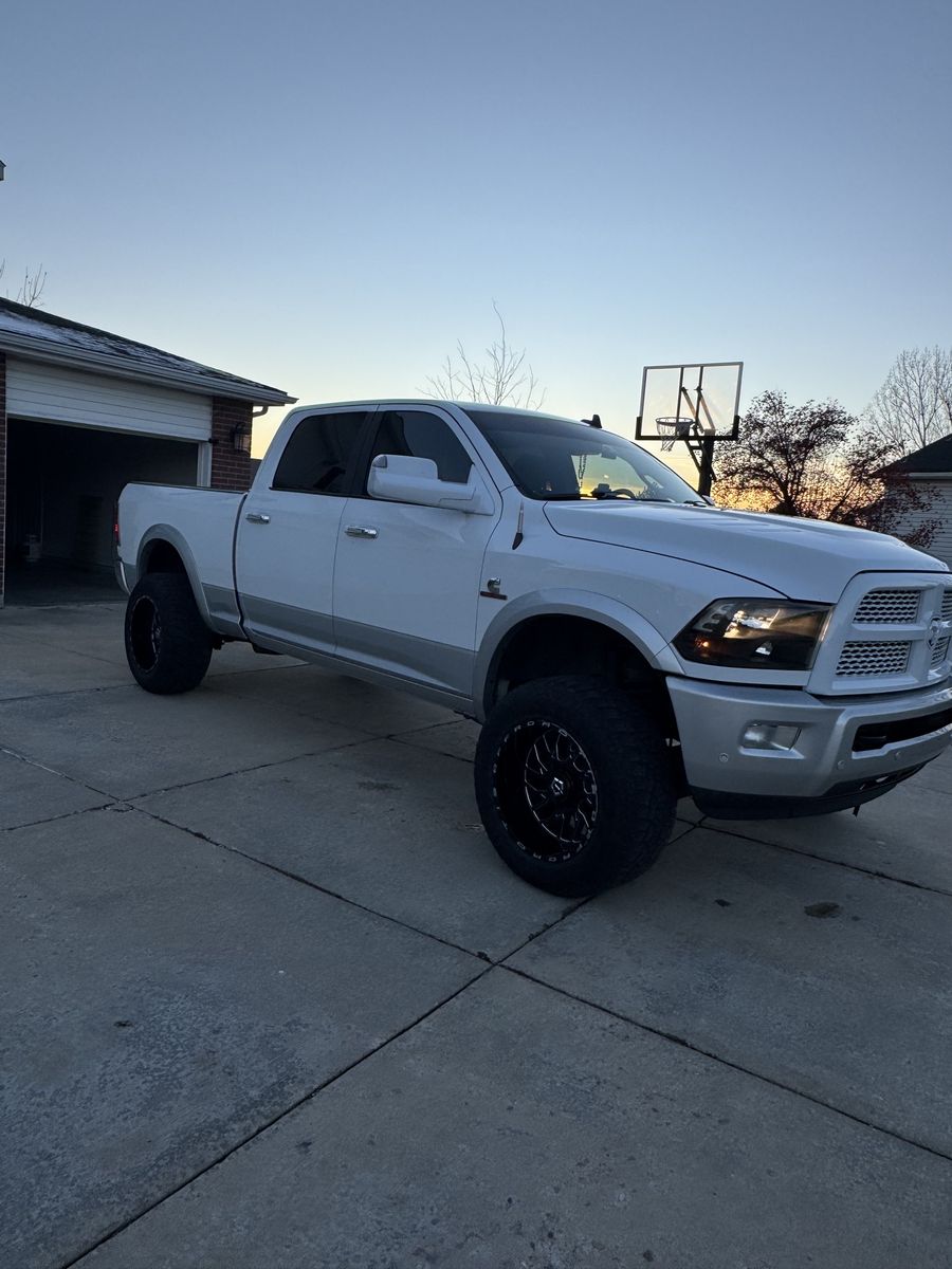 2016 Ram 2500 Laramie