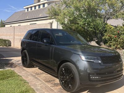 2025 Land Rover Range Rover P400 SE