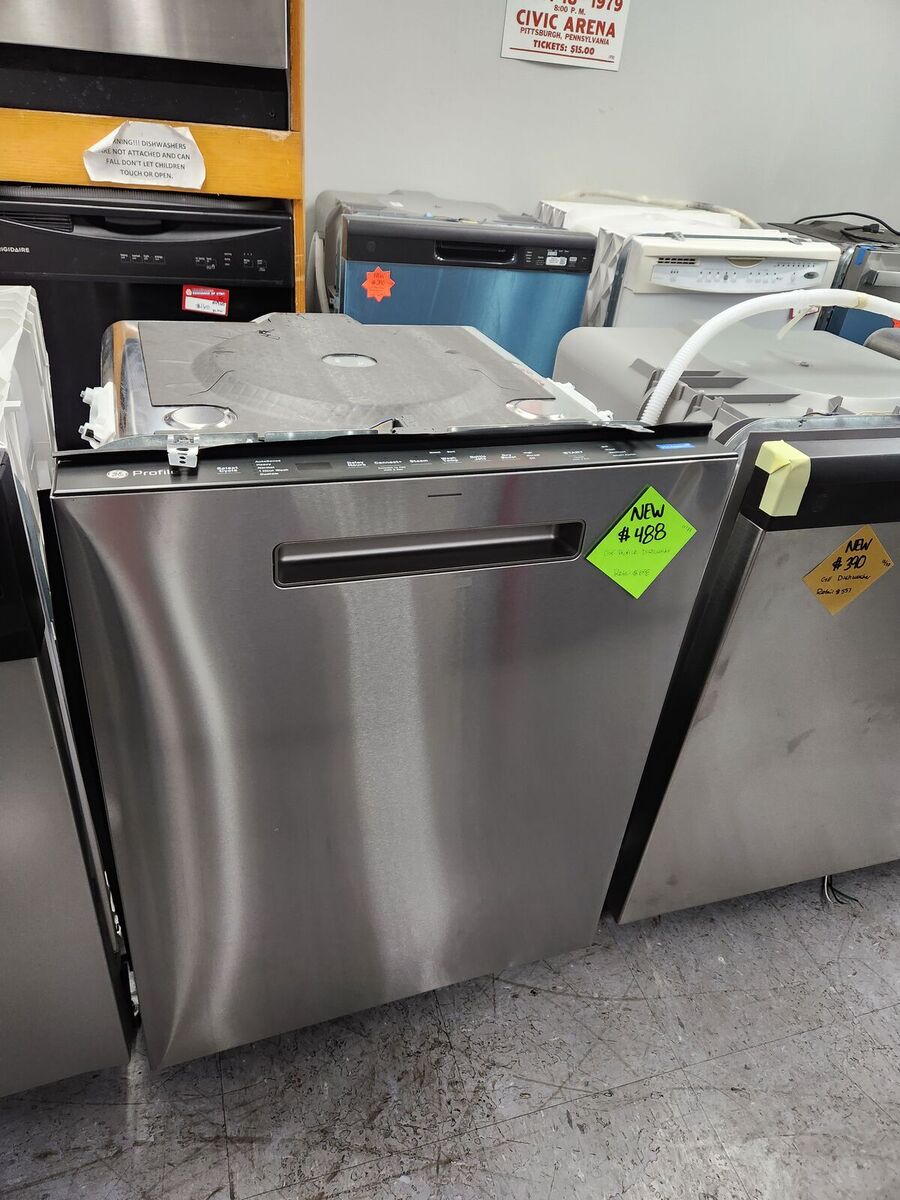 STUNNING BRAND NEW! GE PROFILE STAINLESS STEEL DISHWASHER!