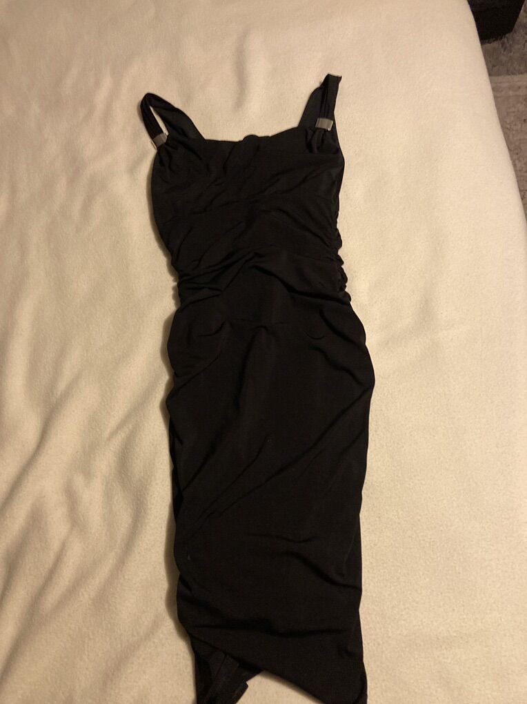 Sexy Dress SZ 2 White House Black Market
