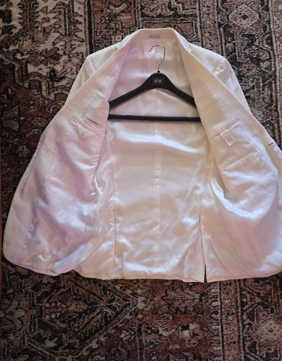 Calvin Klein Men's White Suit Jacket Blazer - 2 Button, Fully Lined, Notched Lapel