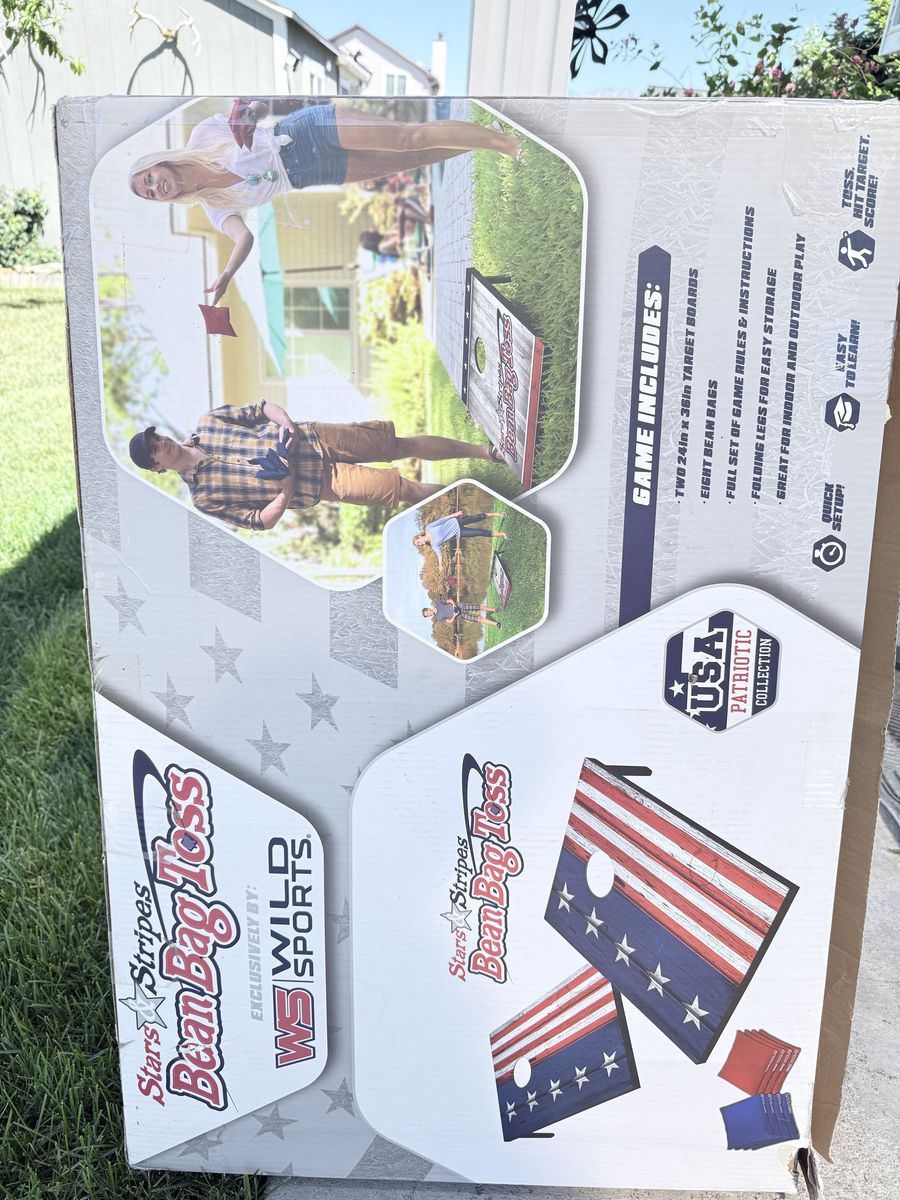 Stars & Stripes Cornhole Lawn Game