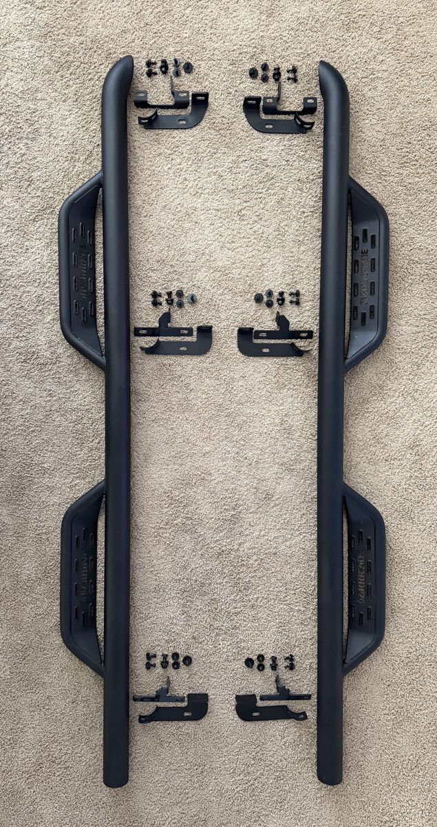 Barricade Tubular Drop Steps; Fine Textured Black (20-26 Jeep Gladiator JT)