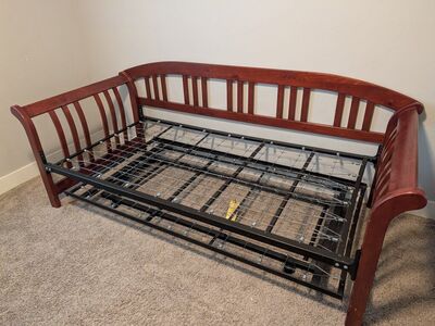 Day Bed Frame with Trundle