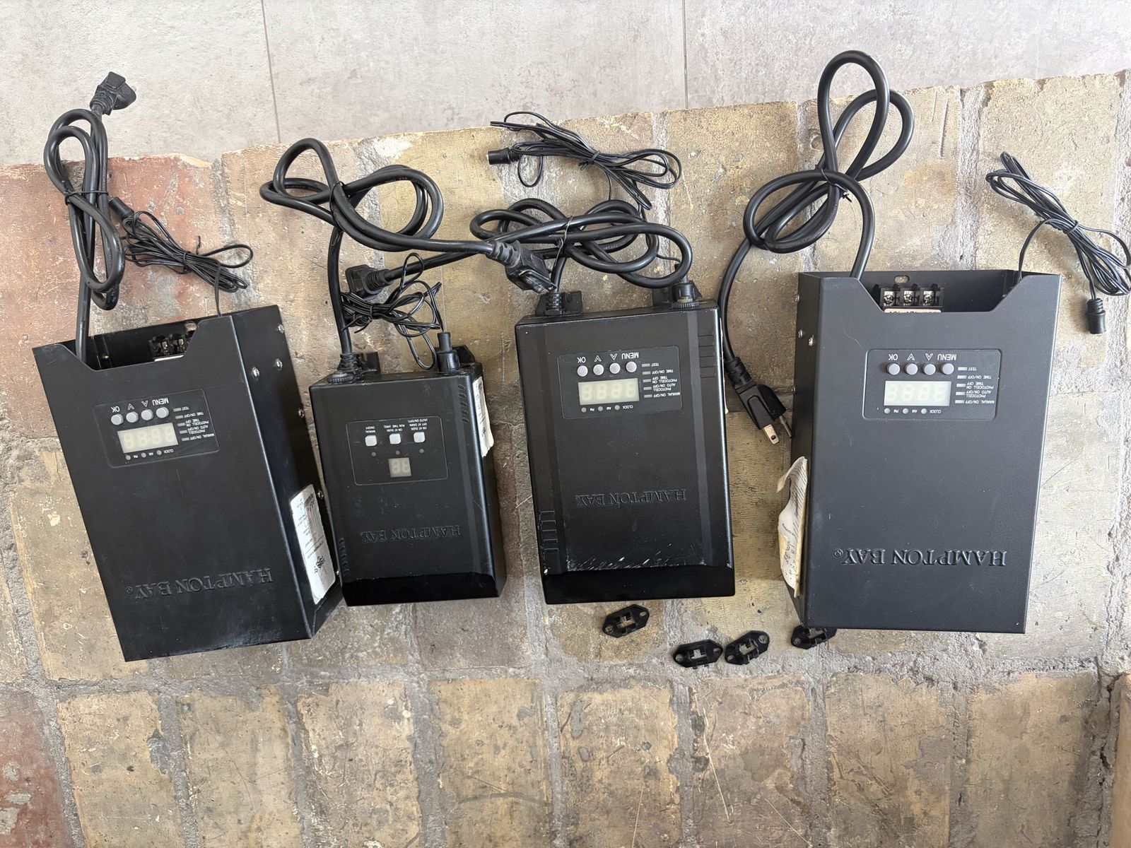 Landscape Lighting Transformer Bundle