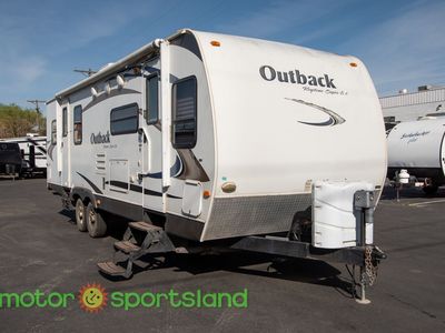 2011 Keystone Outback FL260 Front Lining Room Rear Bedroom Two Entry Doors Center Bath Outdoor Kitchen