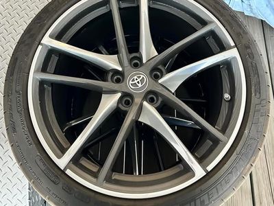 Toyota Supra Wheels & Tires