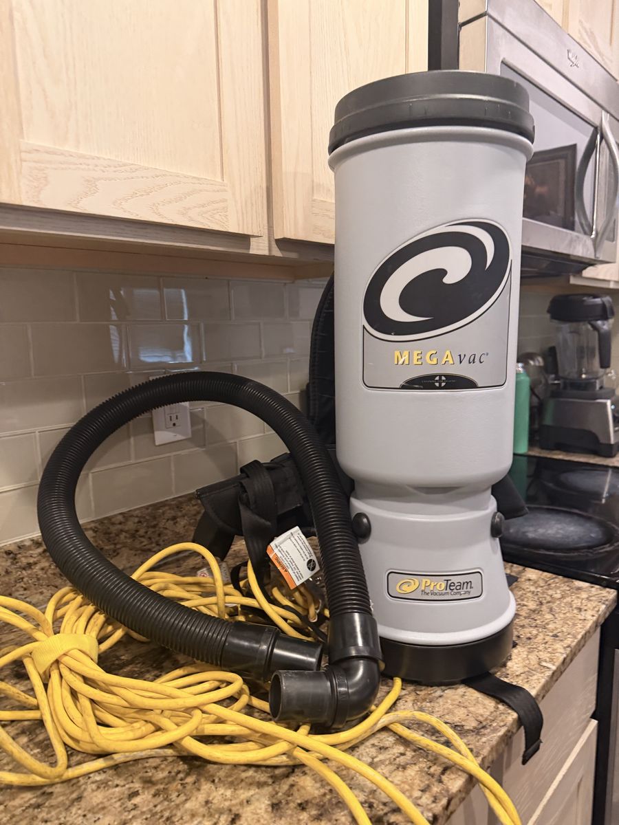 ProTeam MegaVac Backpack Vacuum with Hose and Power Cord comercial grade