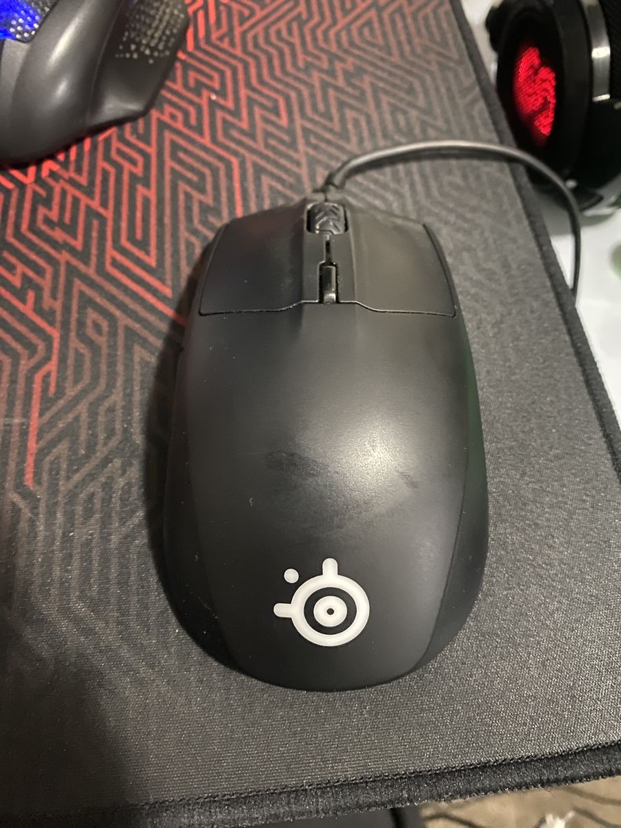 Logtech Steel Series Rival 3 wired Mouse