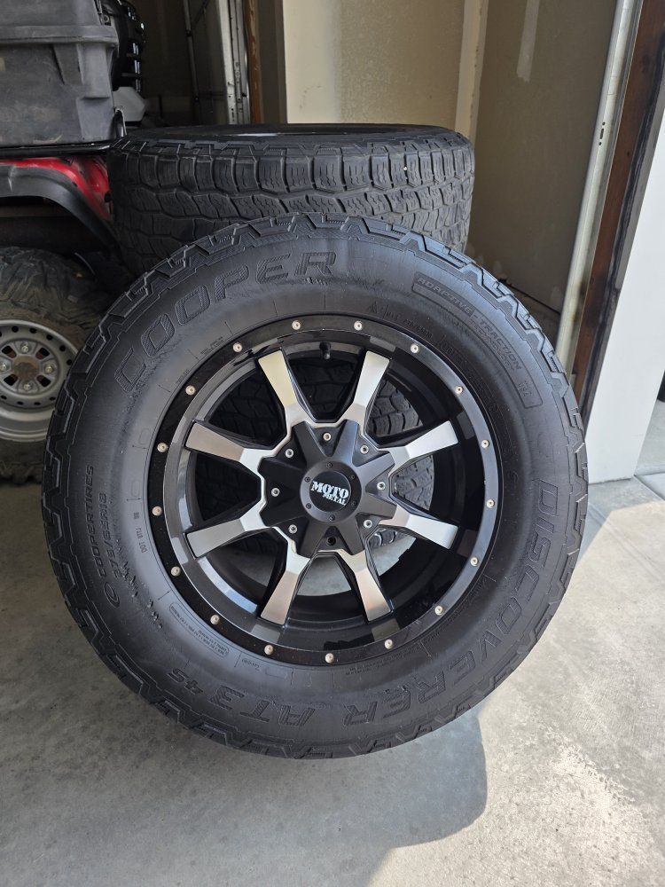 Wheels/Tires