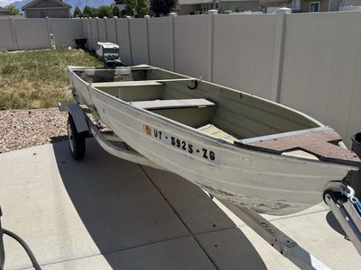 12 foot aluminum boat