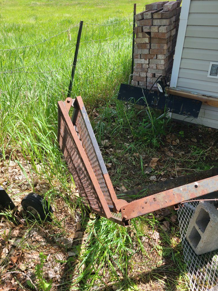 Carrier with Ramp