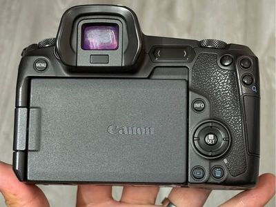 Canon R bundles