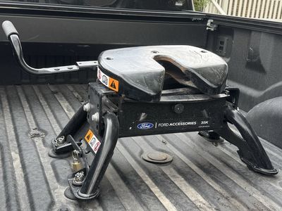 Ford 35000 lb Heavy Duty Fifthwheel hitch