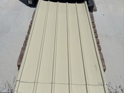 Metal building sheets (14) plus extra pieces