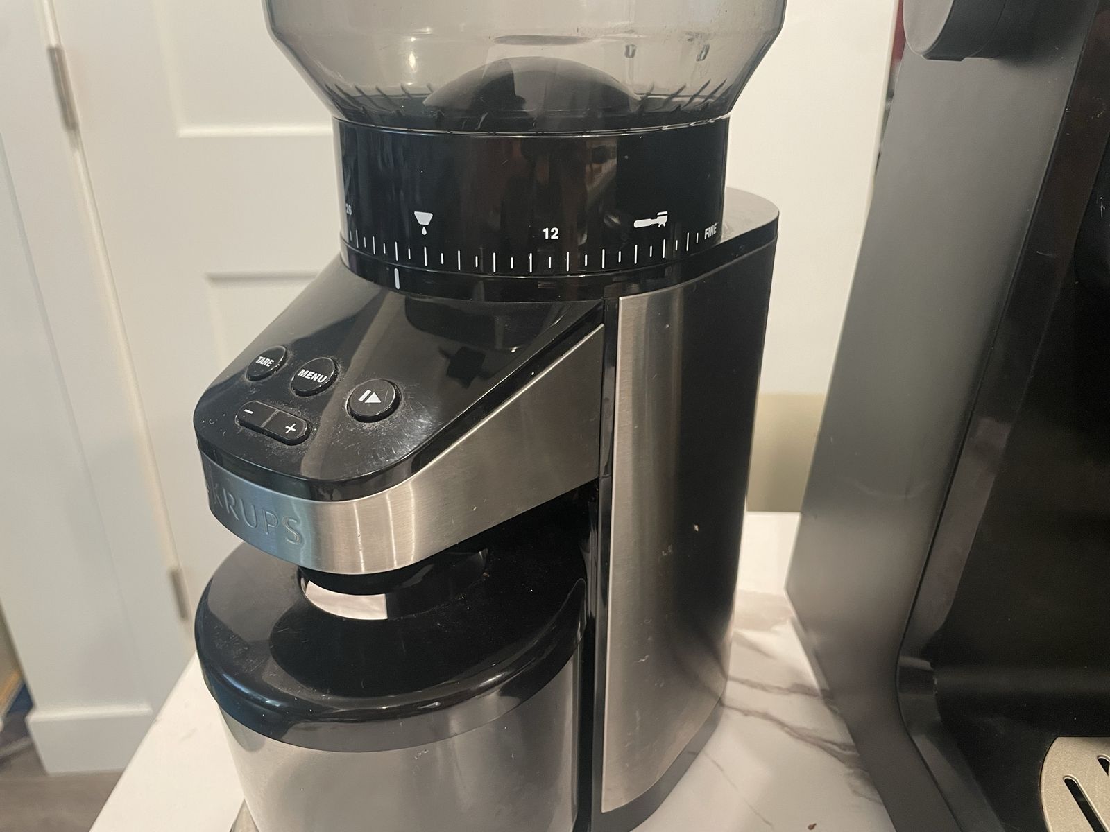 Main image 6