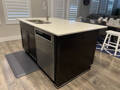 Kitchen Island w/Granite Countertop and Sink