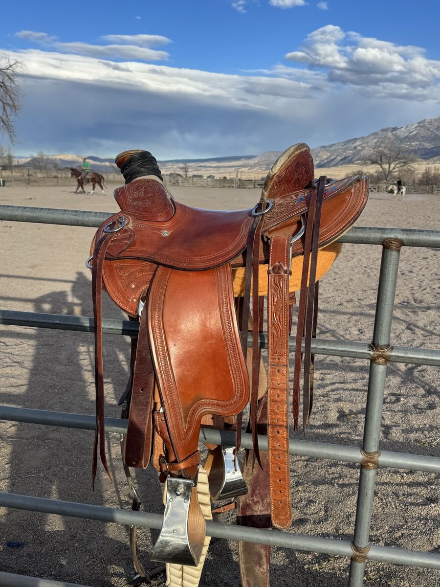 Ranch Saddle