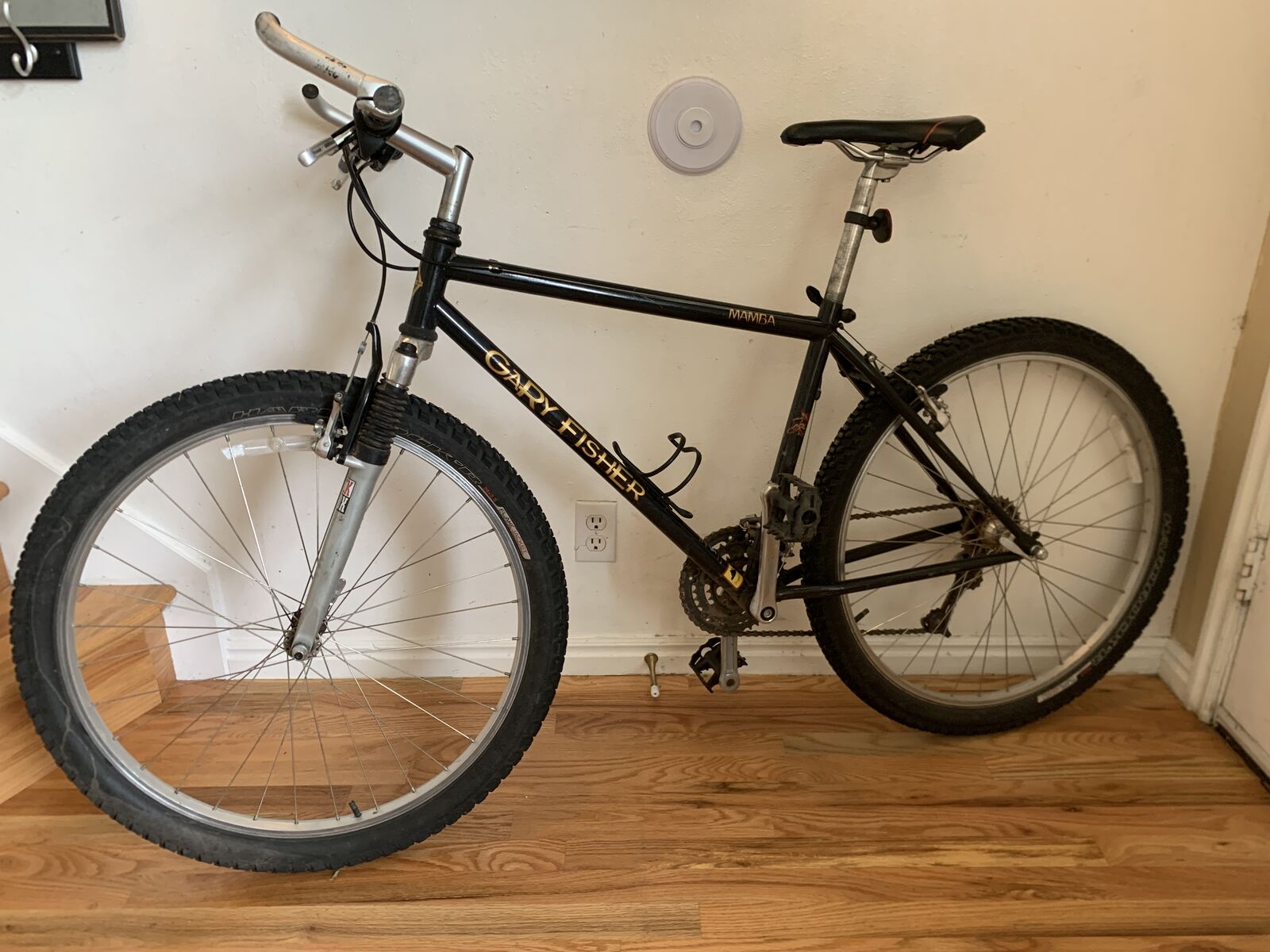 Gary Fisher Mamba mountain bike with Rock Shocks