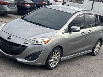 2013 MAZDA MAZDA5 Touring