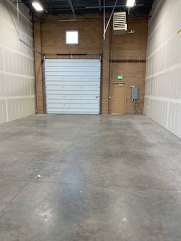 Main image 12