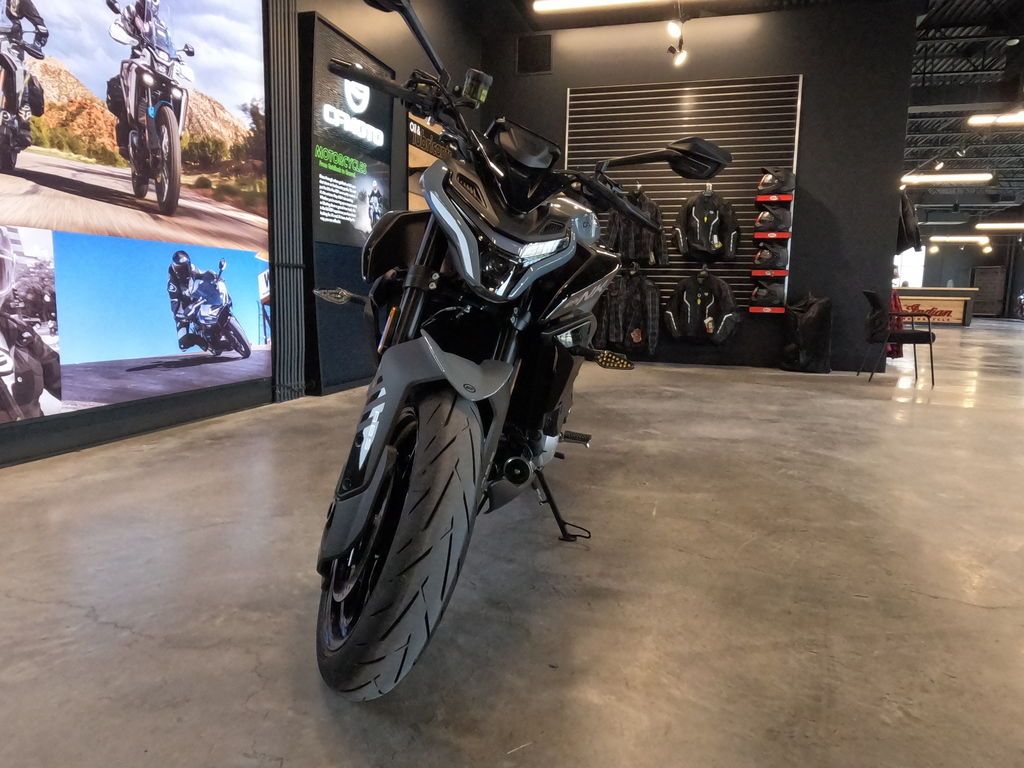 2026 CFMOTO 675NK