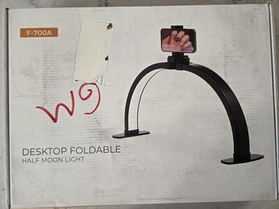 Rohs Desktop Foldable Half Moon Light