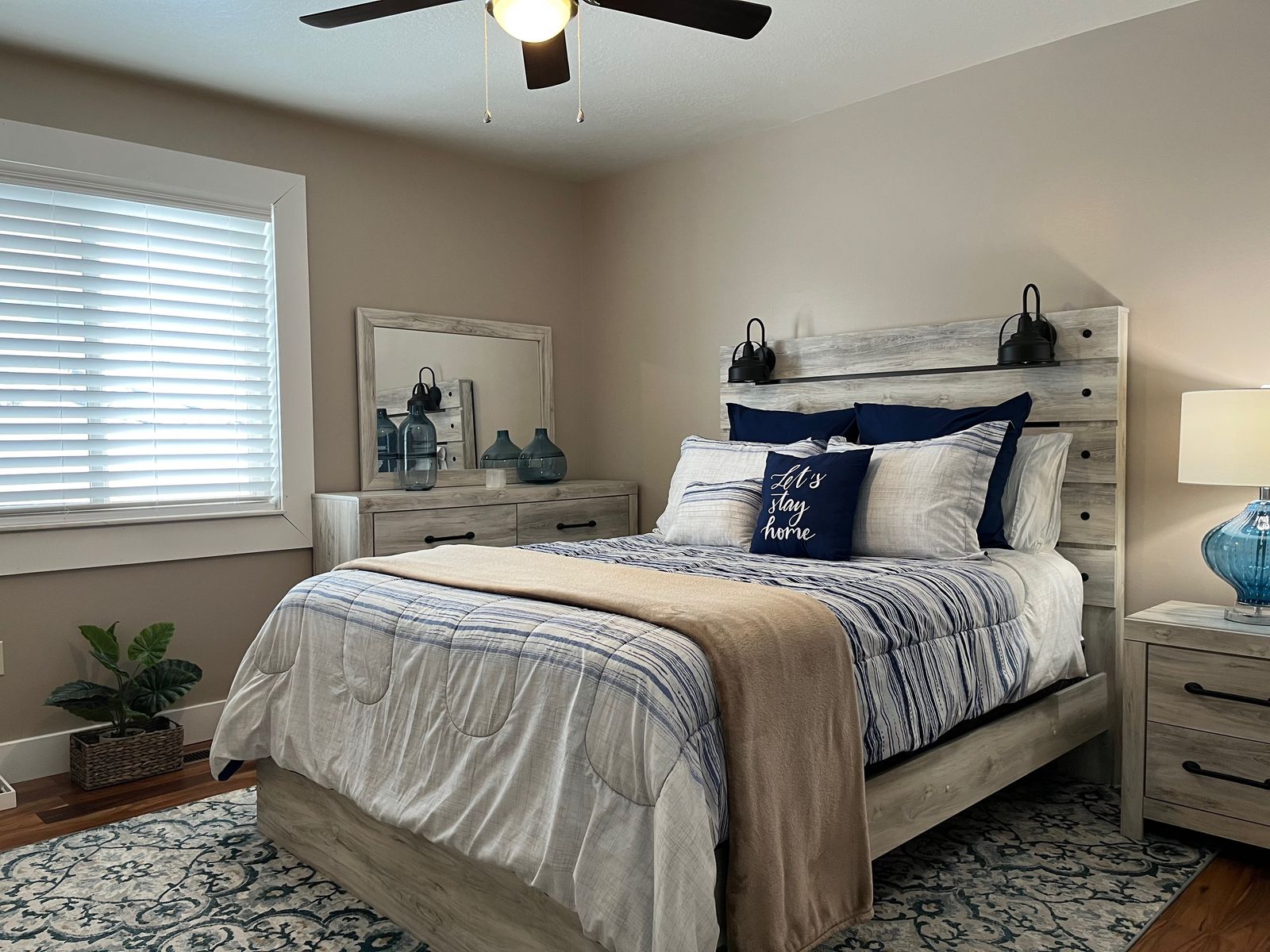 New Queen Bed Set (Grey)
