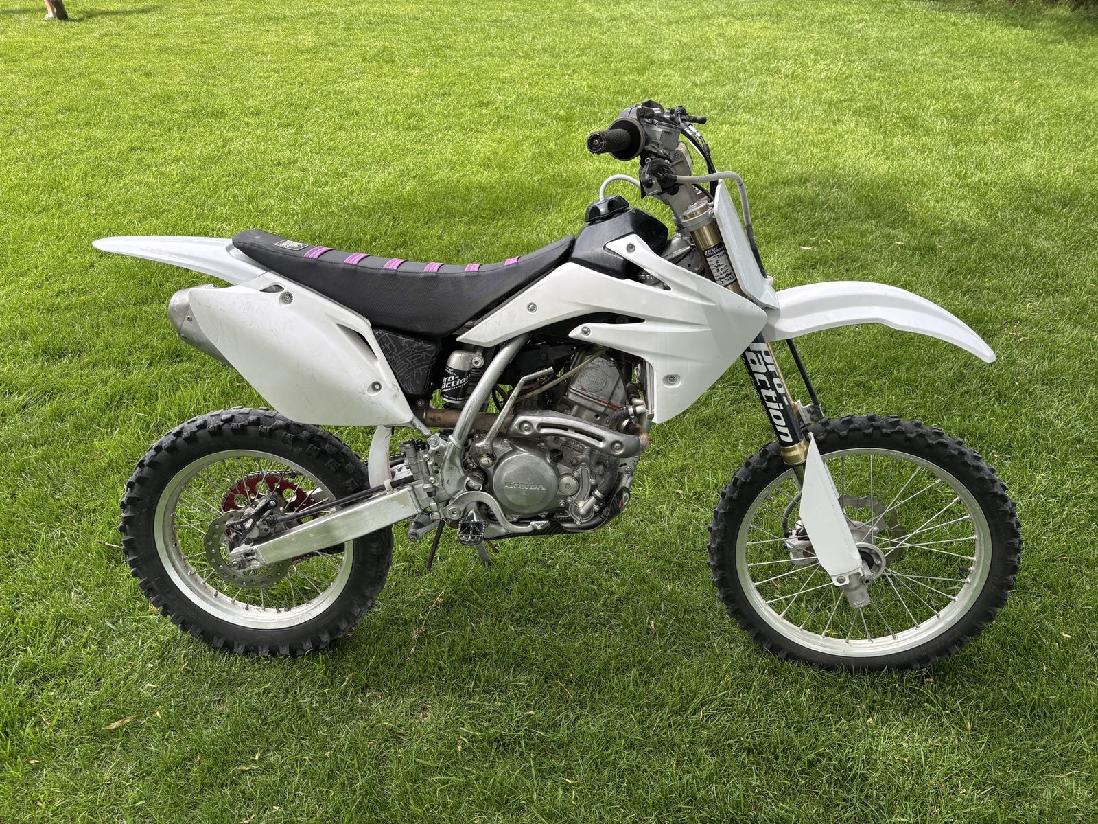 2019 Honda CRF150RB Dirt Bike -Renthal Bars, Pro Circuit Exhaust