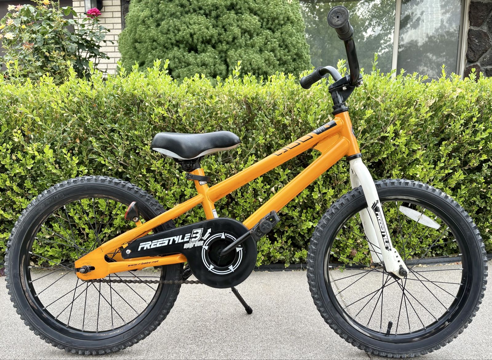18” RoyalBaby Freestyle Bike Ready to Ride