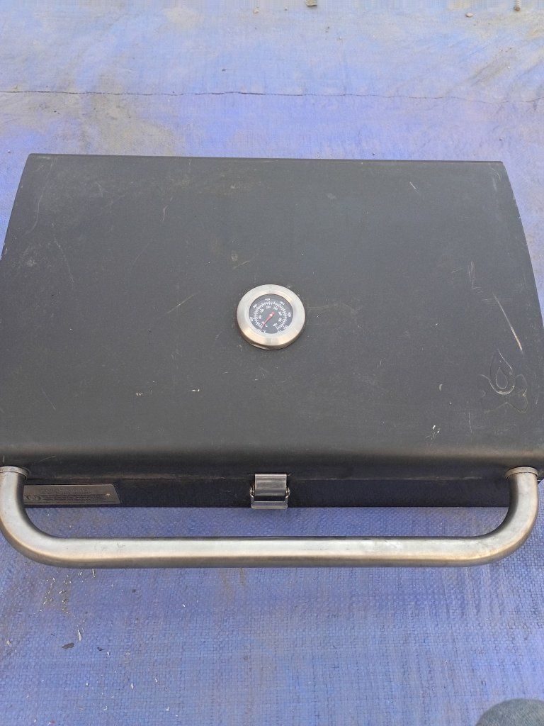 Main image 3