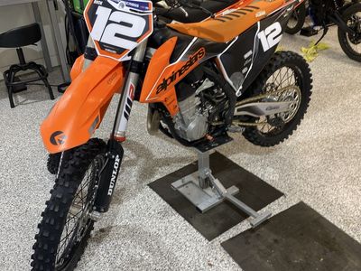 Ktm 450sxf (Great Condition )
