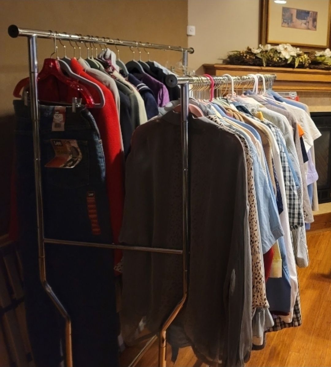 Heavy Duty Double Clothing Rack