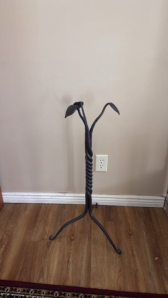 Decorative Wrought Iron Fireplace Tool Stand