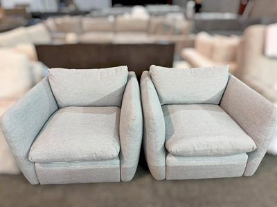 Modern Lounge Chair (Article)