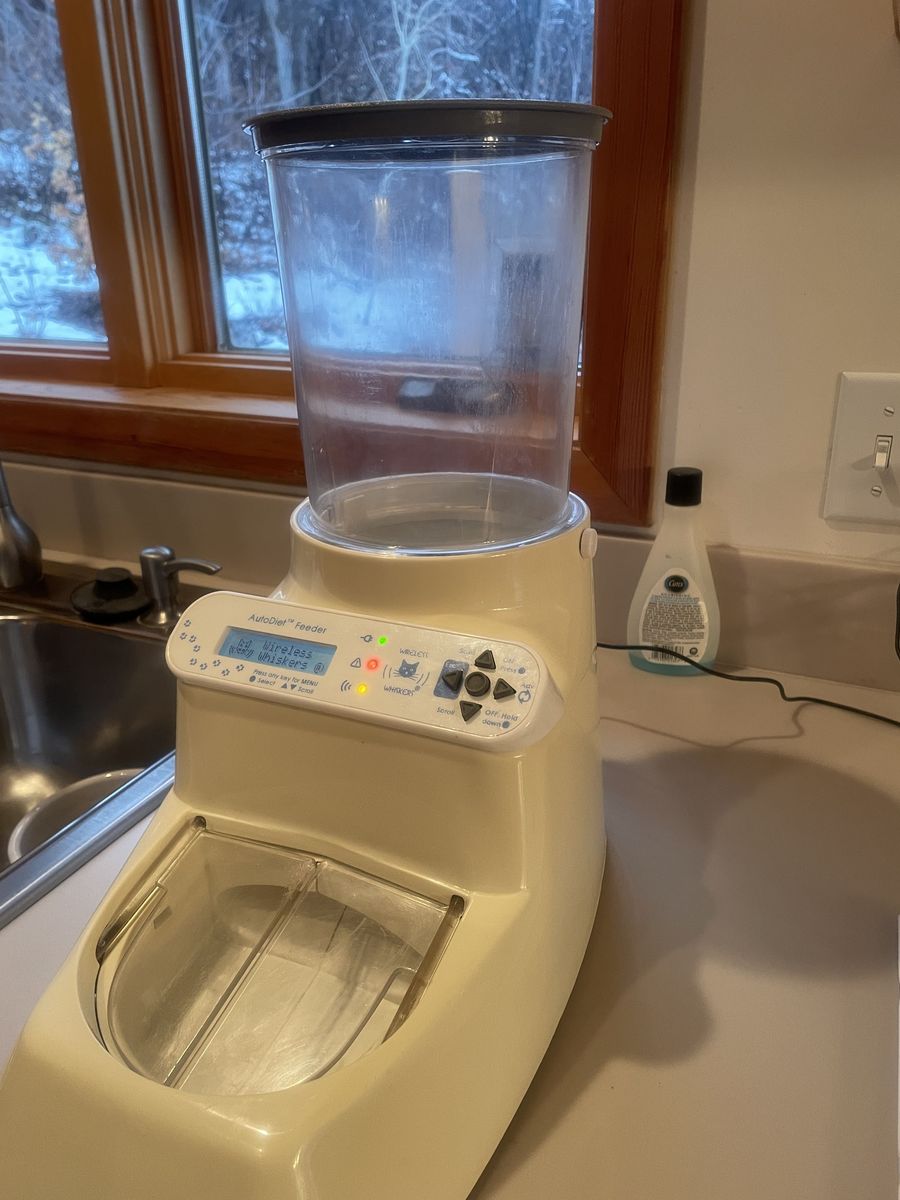 Wireless Whiskers Pet Feeder