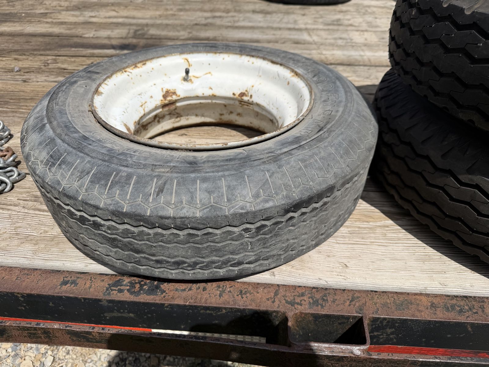Trailer Tires and Wheels - Used