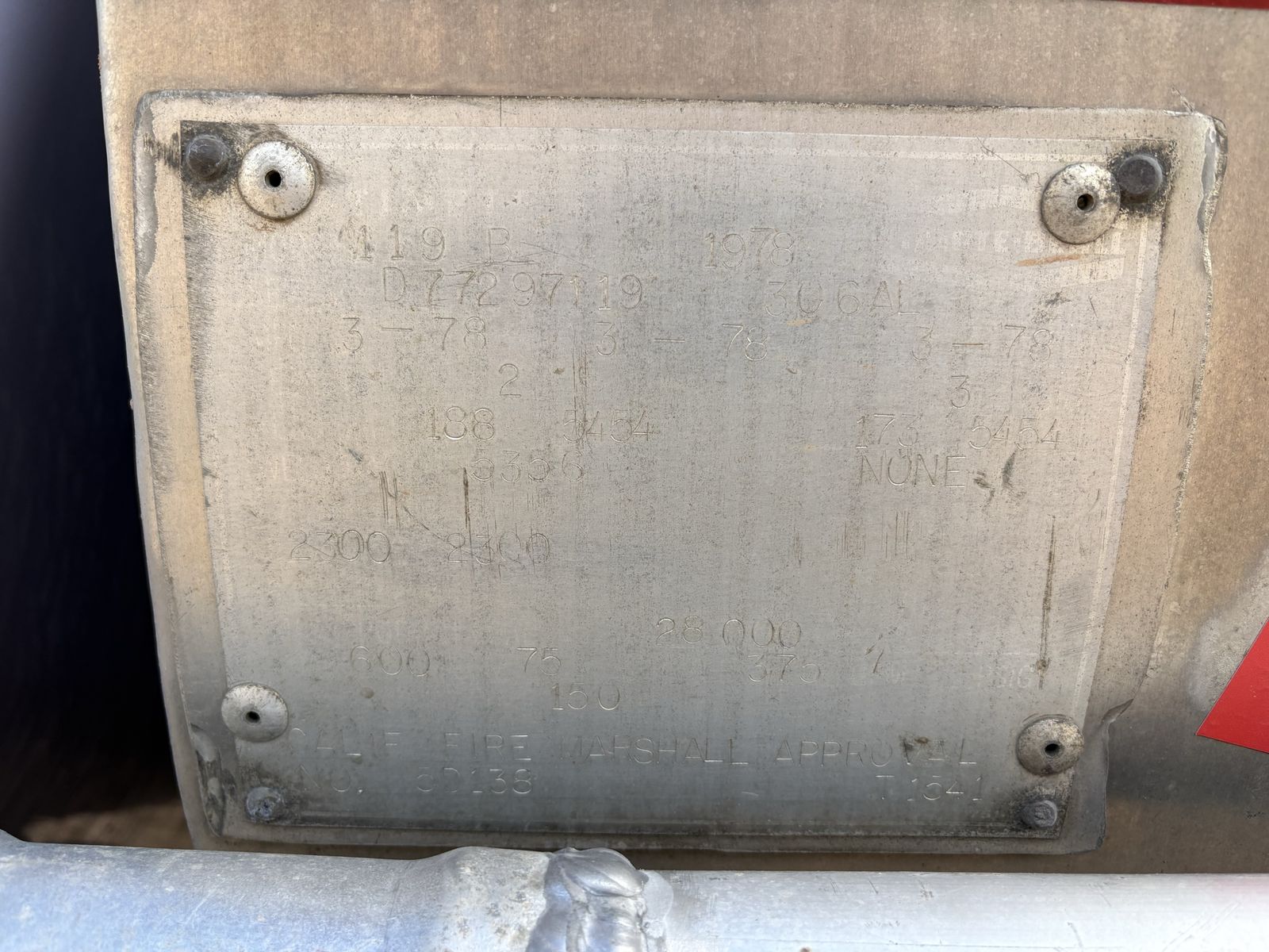 Main image 12