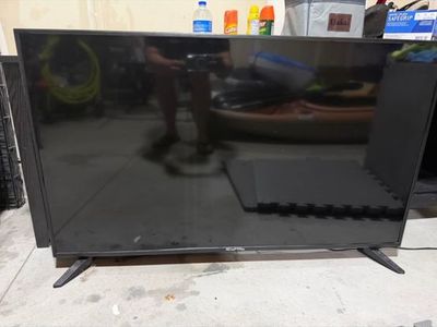50" Sceptre LED TV