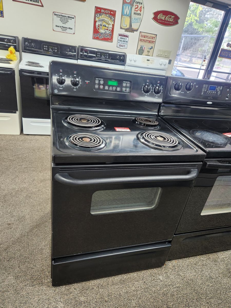 LOW PRICE GUARANTEED! GE COIL TOP RANGE