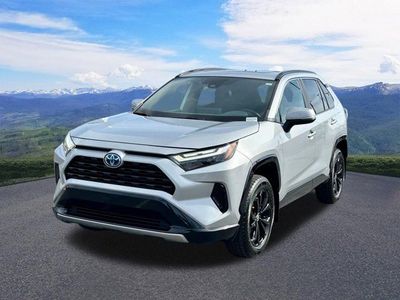 2024 Toyota RAV4 SE