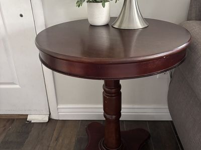 Cute lamp tables end tables round 2 available