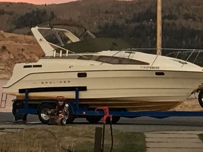 Bayliner 2855 Cabin Cruiser w/ 7.4L Bravo Two, Trolling Motor, Downriggers, Fish Finder, Trailer