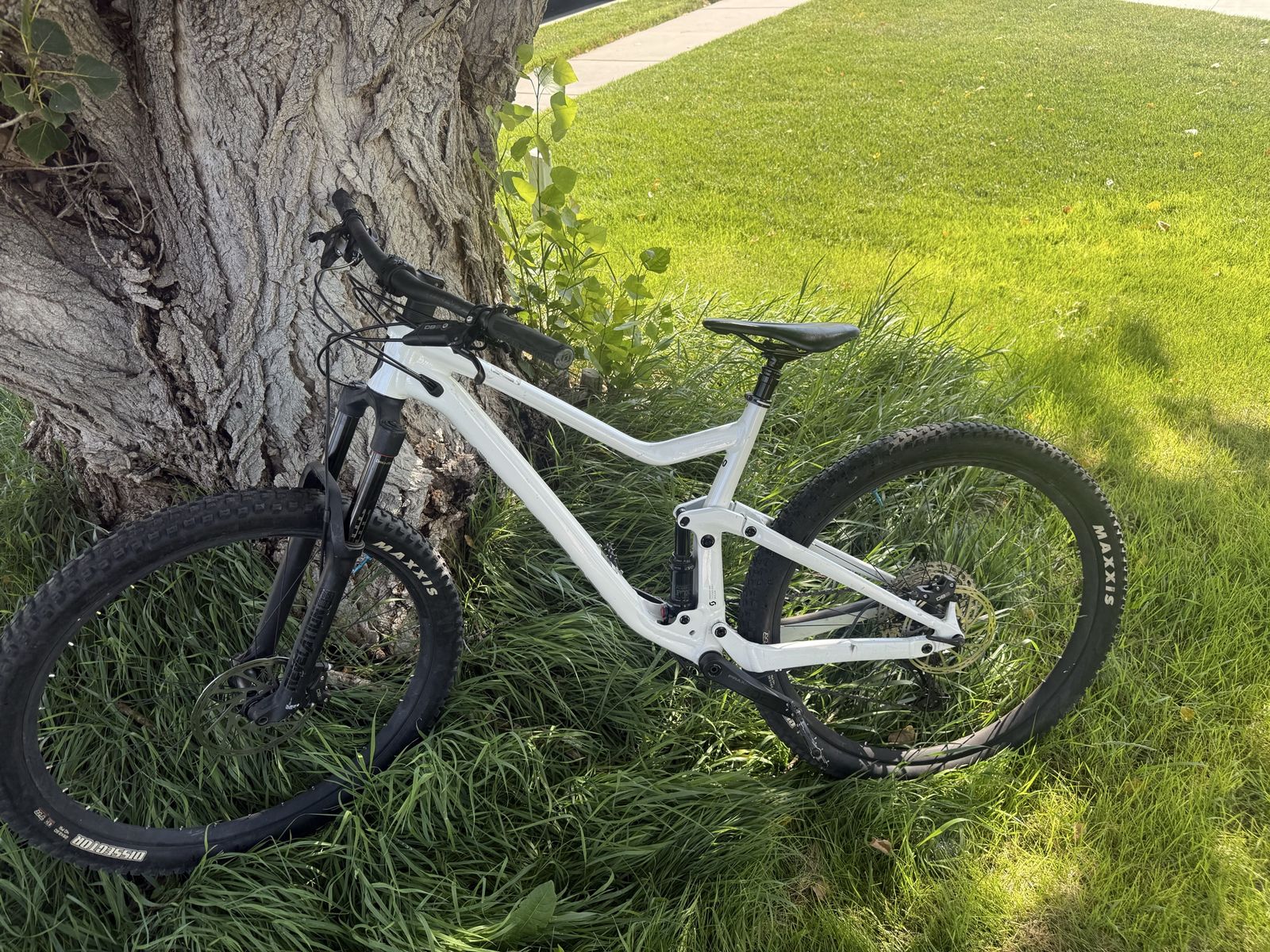 2022 Scott Genius Mountain Bike
