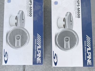 2 Brand New Alpine Marine Speakers | SPS-M600 6.5” | Sealed