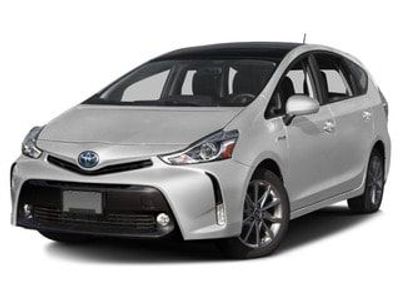 2017 Toyota Prius V Five