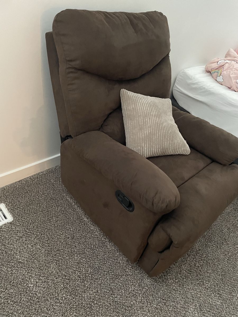 Comfortable Brown Fabric Recliner Chair - Great Condition